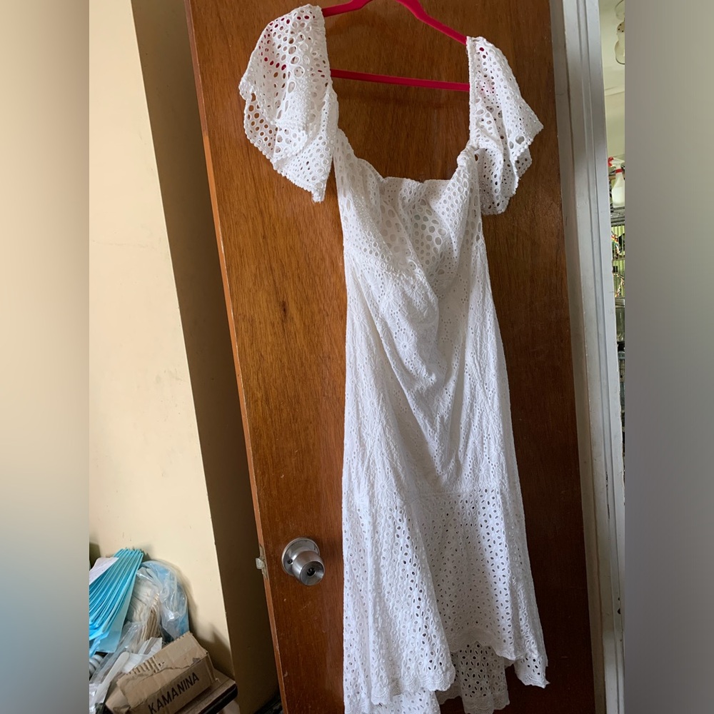 Farm Rio Eyelet Dress - Picture 4 of 15